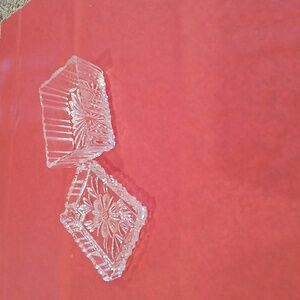 Clear Crystal 2 Piece Cigarette Box/Ashtray With Flower Motif